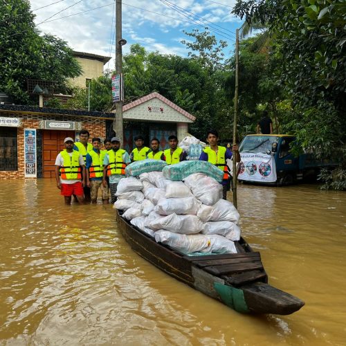 aiubstandingfloodeffected08